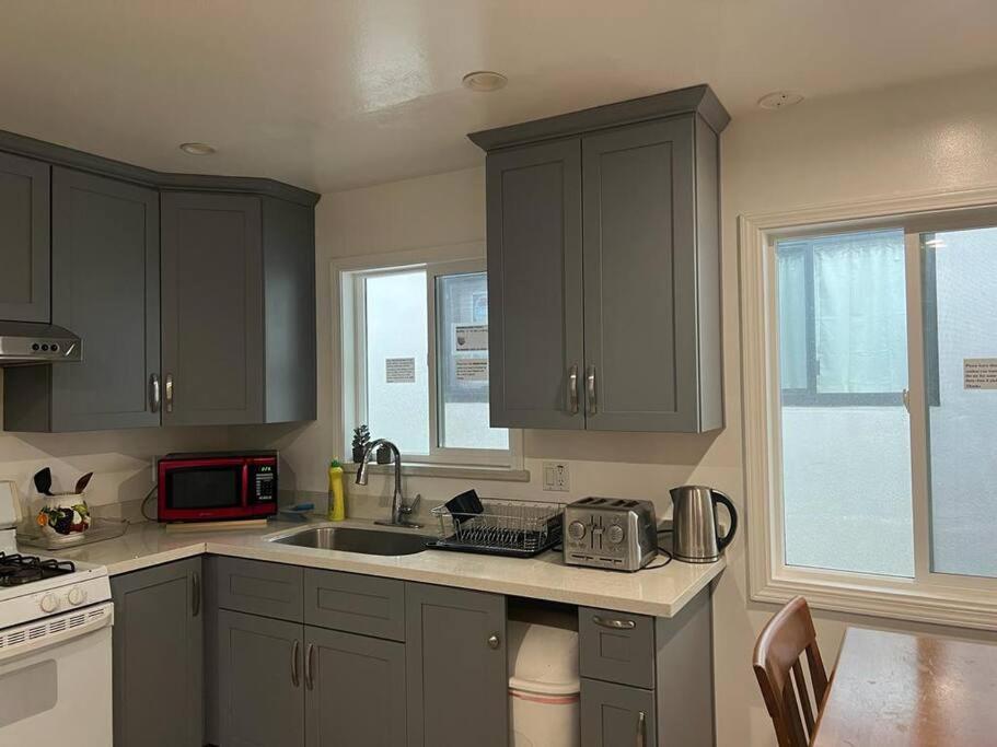 Affordable Private Rooms With Shared Bath Kitchen Near Sfo Daly City Ngoại thất bức ảnh
