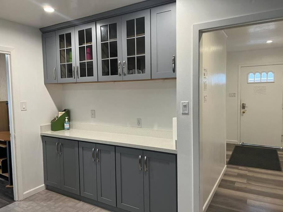 Affordable Private Rooms With Shared Bath Kitchen Near Sfo Daly City Ngoại thất bức ảnh